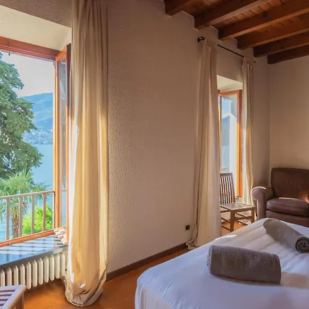 Front With Private Funicular By Rent Apartamento