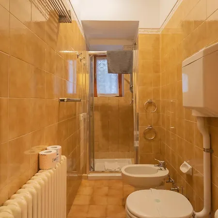 Front With Private Funicular By Rent * Como